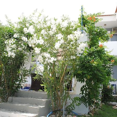 Karmik Concept Apartments Afandou Exterior foto